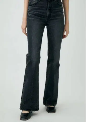 MOUSSY MVS BLACK FLARE 플레어 데님