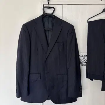 Mitsumine 네이비 스트라이프 비즈니스 정장