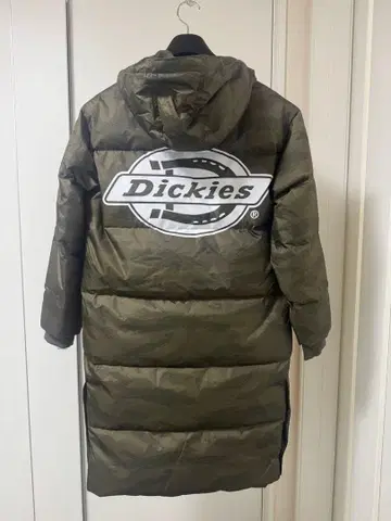 Dickies 올리브 롱 다운 자켓 카모플라쥬 그린