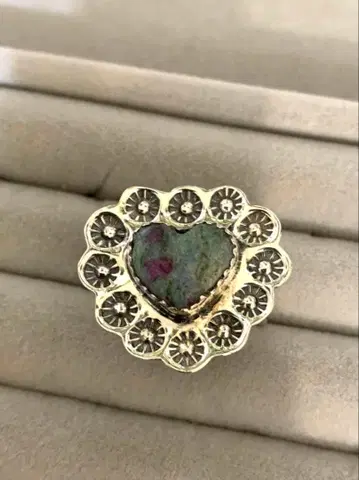 4비쥬맘 삿포로점 한정판 반지