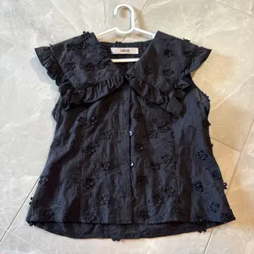 FURFUR 블랙 빅 칼라 슬리브리스 셔츠 프리 사이즈