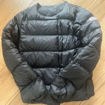 PYRENEX 피레넥스 다운 자켓 블랙 노카라 36