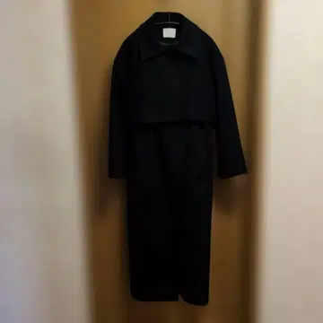 HARE 블랙 롱 코트