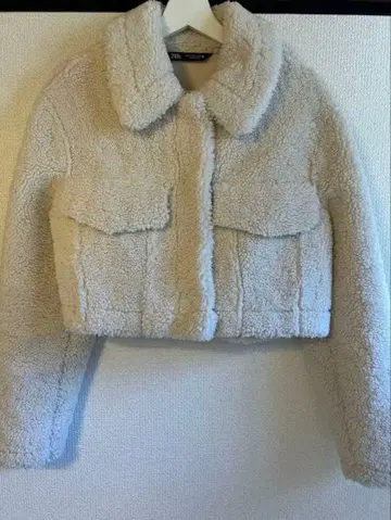 최종 가격 인하 ZARA 보아 소재 숏 자켓 M 코트 아우터 새상품급