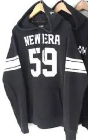 NEW ERA 블랙 후드티 59