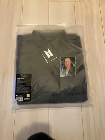 suga agustd d-day 오버 사이즈 셔츠 L 사이즈