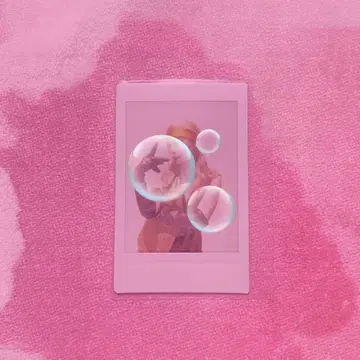 ena 리얼 폴라로이드