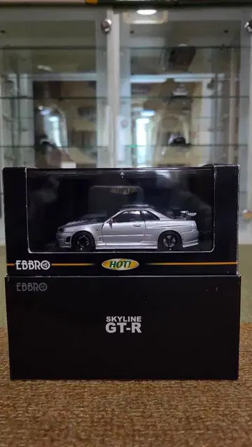 1/43 에브로 닛산 니스모 R34 GT-R Z-Tune