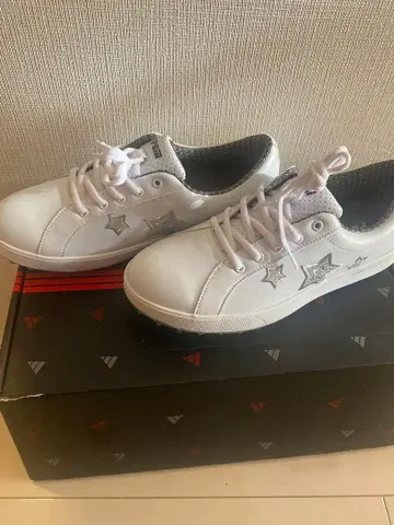 골프화 여성용 24.5 새상품 PGM