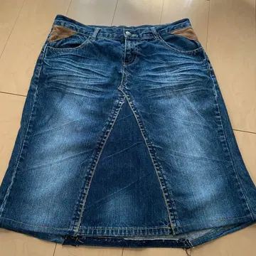 리메이크 데님 타이트 스커트 브라운 패치 포함