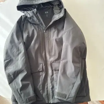 UNIQLO 다운 자켓 M 사이즈