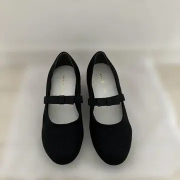 JELLY BEANS 블랙 펌프스