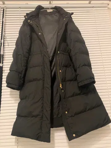 블랙 다운 롱 코트