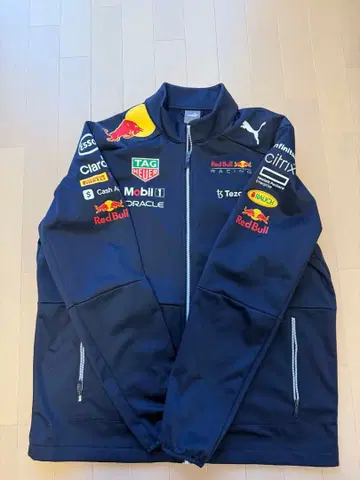 PUMA 레드불 레이싱 팀 재킷 XL 사이즈