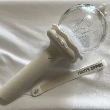 Fruits Zipper 공식 팬 라이트