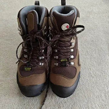 Caravan 등산화 27 EEE 브라운