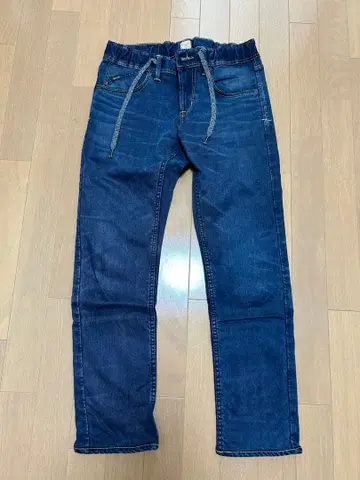 야누크 YANUK 윈터 리조트 청바지 스트레치 사이즈 S 속기모