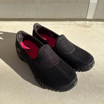 [ 새상품 ] 스케쳐스 23.5cm