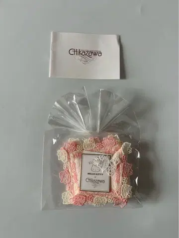 HELLO KITTY x CHIKAZAWA 손수건