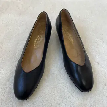 긴자 요시노야 펌프스 블랙 24cm