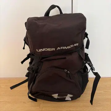 언더아머 블랙 백팩