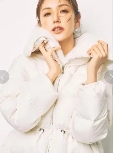 셀포드 퍼 카라 충전솜 코트