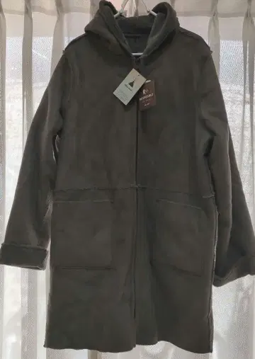 미사용 택 포함 니코앤드 페이크 무스탕 2way 보아 리버서블 코트