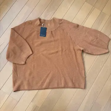 OFUON 카멜색 스웨터