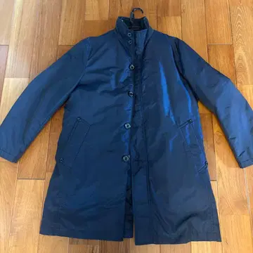 아쿠아 스큐텀 다운 라이너 포함 실크 혼방 충전솜 코트