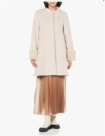 스나이델 비즈 브로치 A라인 코트