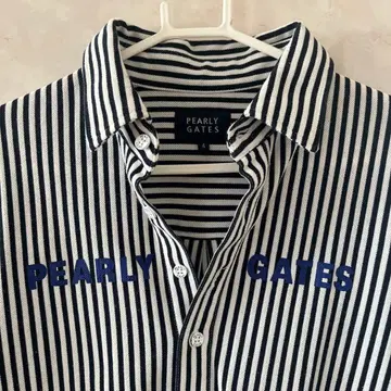 파리게이츠 사이즈 4 스트라이프 셔츠