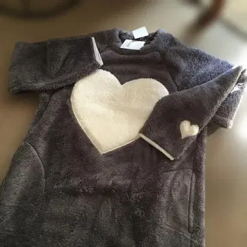 그레이 하트 디자인 룸웨어 나르에