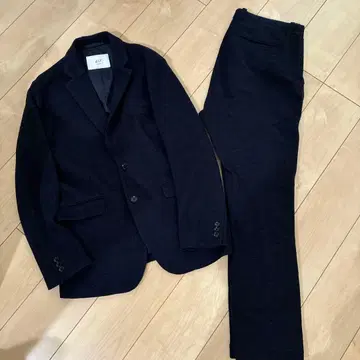 417 에디피스 네이비 울 소재 수트 셋업