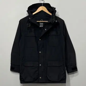 새상품급 미국제 희귀 사이즈 셰라 디자인 블랙 마운틴 파카 XXS