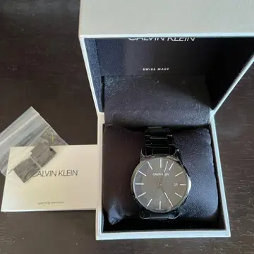 CALVIN KLEIN 블랙 아날로그 시계