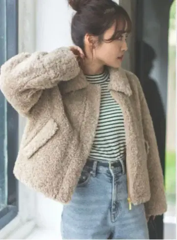 코히나 보아 숏코트