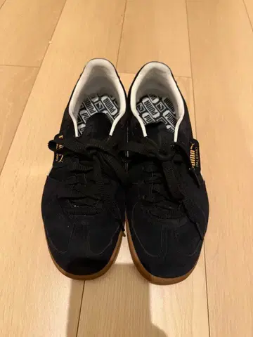 푸마 팔레르모 스니커즈 블랙/화이트