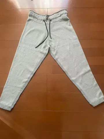 미즈노 그레이 조거 팬츠 허리 65cm