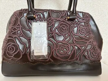 다크 브라운 로즈 자수 핸드백