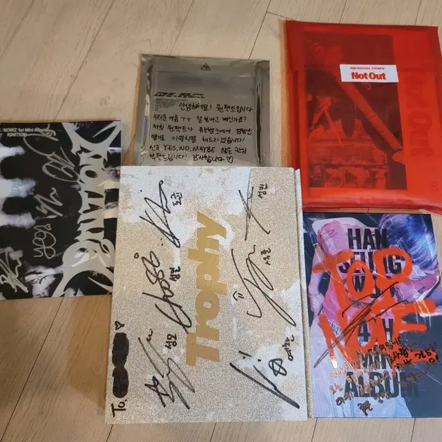 아이돌친필싸인앨범