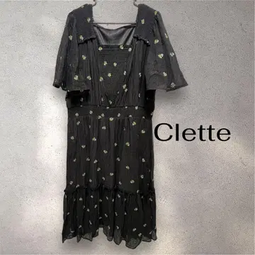 [ 새상품급 ] clette 꽃무늬 자수 가슴 셔링 원피스