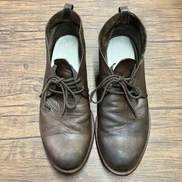 SHIPS 다크 브라운 가죽 처카 부츠