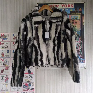 [ 12/17 삭제 ] Avail/SUREVE 숏코트 L