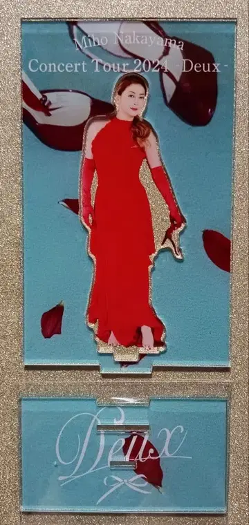 [ 미사용 새상품 ] 나카야마 미호 아크릴 스탠드 랜덤 빨간색 드레스