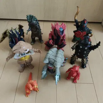 울트라맨 시리즈 괴수 피규어 10체