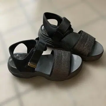 NUOVO 블랙 글리터 샌들