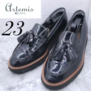 [ 90 ] DIANA 다이애나 에나멜 로퍼 태슬 블랙 블랙 23