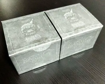 Hirono Monsters' 카니발 시리즈 받침대 POPMART