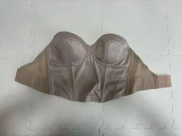 The treat dressing 브라이덜 이너 뷔스티에 D75