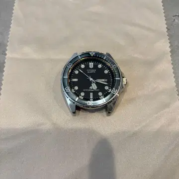 CITIZEN 다이버 1987년 200m 방수 새상품급 벨트 2개 포함